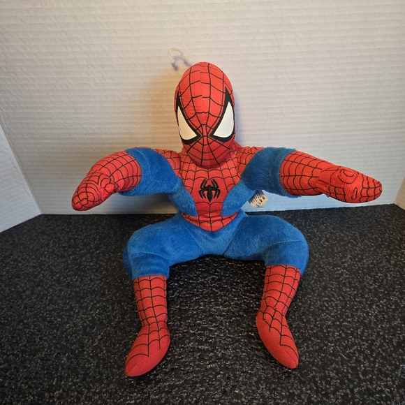 Marvel Spiderman Hanging Soft Plush 13" Toy Biz 2003 - Picture 2 of 5